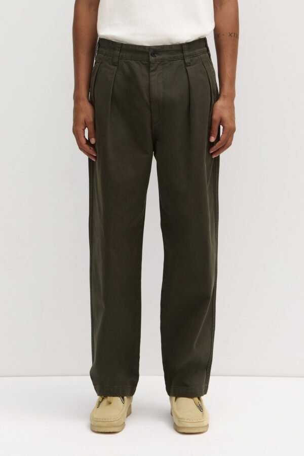 Miles Pleated Chino